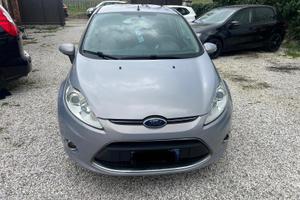 Ford Fiesta 1.4 5 porte Bz.- GPL Titanium
