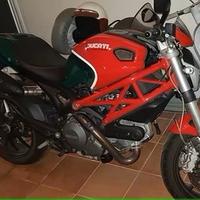 Ducati Monster 796+ Mike Hailwood come nuova