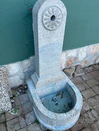 Fontana in pietra