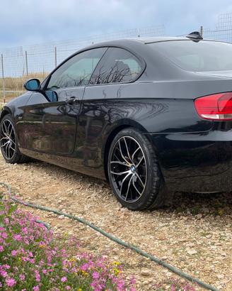 BMW SERIE 3 E92 COUPÈ 320D