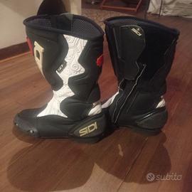 stivali da moto 