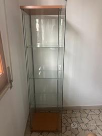 Vetrina Ikea Detolf