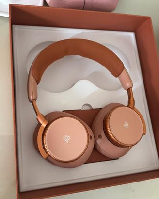 Bang and Olufsen Beoplay H100 Cuffie