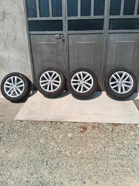 cerchi con gomme