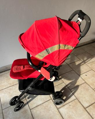 Passeggino GB QBit - ultracompatto