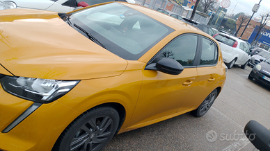 Auto usata pochissimo