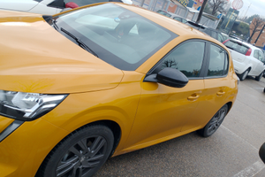 Auto usata pochissimo