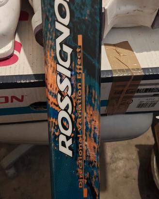 sci rossignol e scarponi salomon