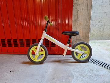 Bici senza pedali B'Twin (Decathlon)