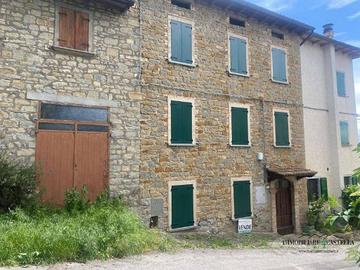 Casa indipendente di 190 m² con 5 locali a Casteln