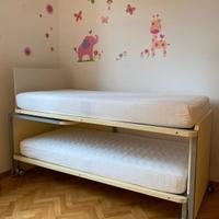 due lettini con materasso sotto estraibile come nu