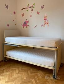 due lettini con materasso sotto estraibile come nu