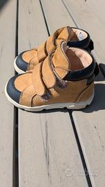Bellissime scarpe walkey vera pelle numero 21