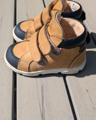 Bellissime scarpe walkey vera pelle numero 21