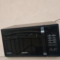 2 fornetti a microonde+friggitrice ad aria 