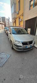 VW TOURAN METANO NON  MARCIANTE