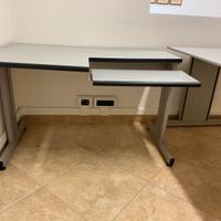 Scrivania per ufficio