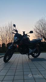 Honda cb125f
