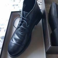 Scarpe da uomo 
Marca Fusaro
Colore nero
Taglia 41