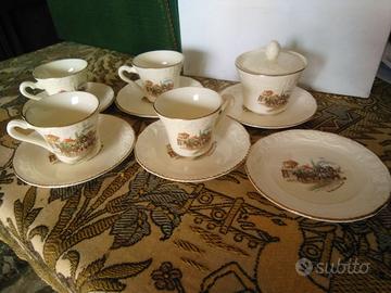 Servizio da caffè in ceramica e porcellana vintage