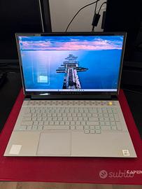Alienware m17 R4