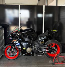 Honda CBR 1000rr 2009