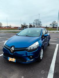 Renault Clio 1.2 bz 75cv
