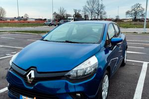 Renault Clio 1.2 bz 75cv