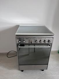 Cucina SMEG Semiprofessionale