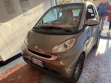 Smart ForTwo 1000 52 kW MHD coupé passion