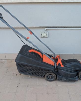 Tosaerba Black e Decker 