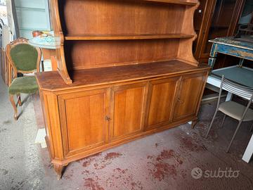 Credenza con piattaia in legno