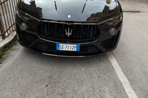 Maserati levante 350cv benzina