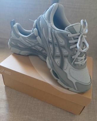 sneakers asics 42,5