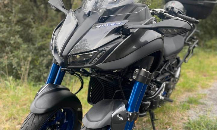 Yamaha Niken - 2021