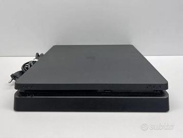 PS4 Slim 1TB - 2 Controller