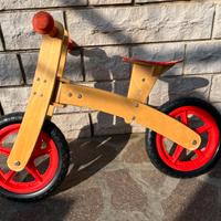 Bici in legno