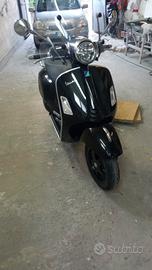 vespa GTS 300 hpe