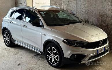 Fiat Tipo 1.6 Mjt S&S 5 porte Cross