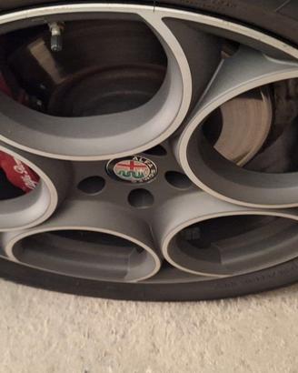 Cerchi alfa romeo Stelvio  19"
