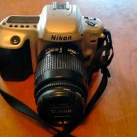 Macchina fotografica A RULLINO NIKON F50 