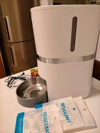 distributore automatico crocchette 