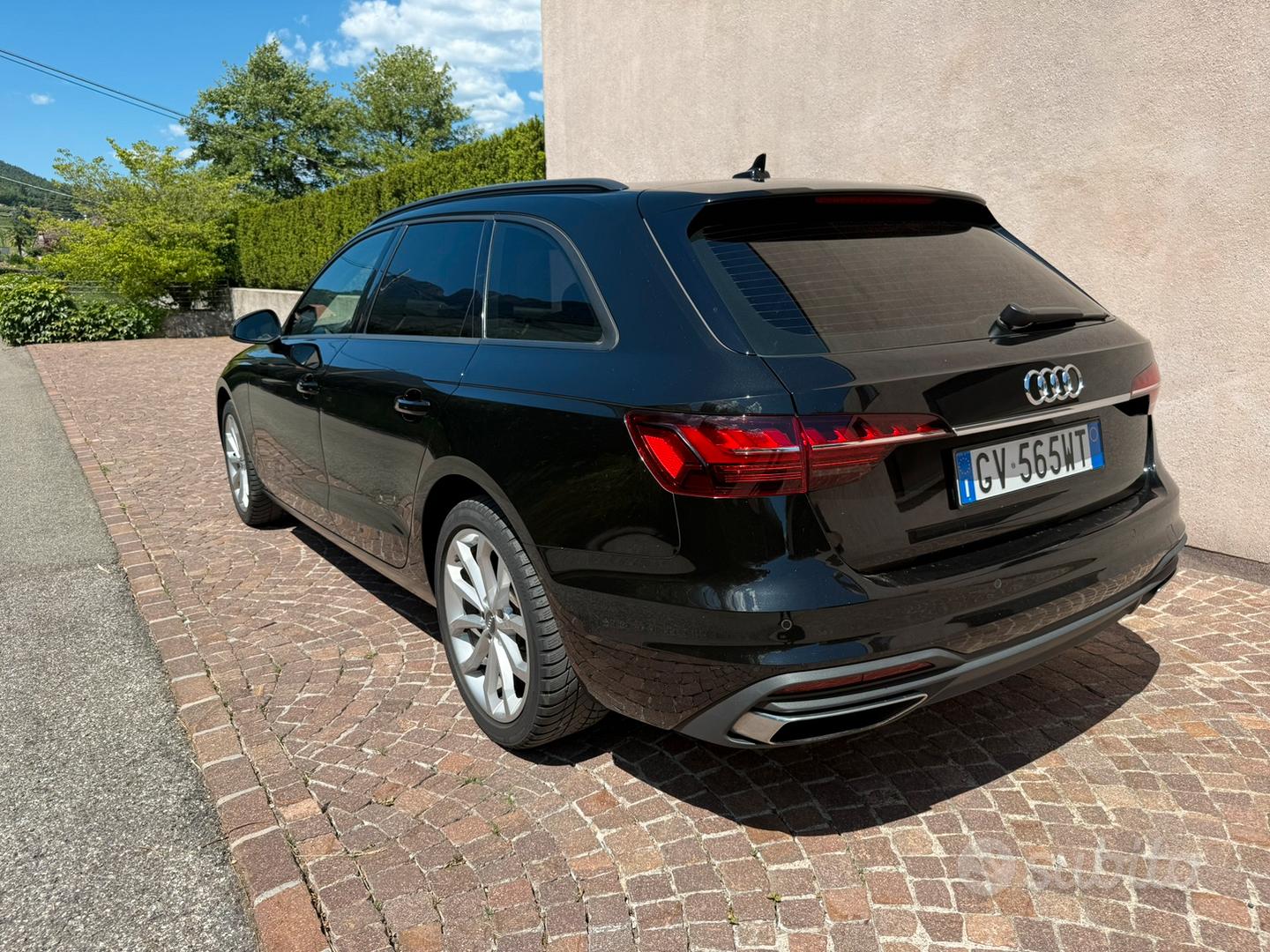 Audi A4 2020 photo 2