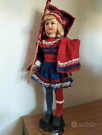 Modellino bambolina originale Palio di Siena 