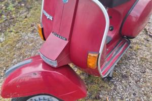 Piaggio Vespa 200 PX