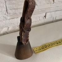 Antico campanaccio in bronzo con cinturino in cuoi