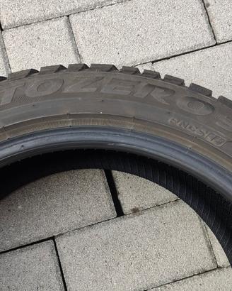 Pneumatici invernali Pirelli Winter Sottozero 3