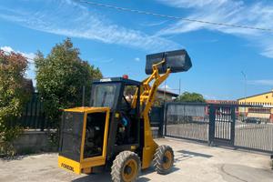 P126 Pala gommata 25 q.li