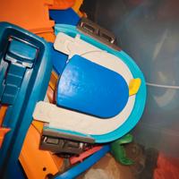 HotWEELS tantissimi pezzi di misure e forme piste