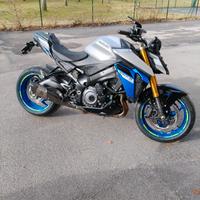 Suzuki gsx-s 1000